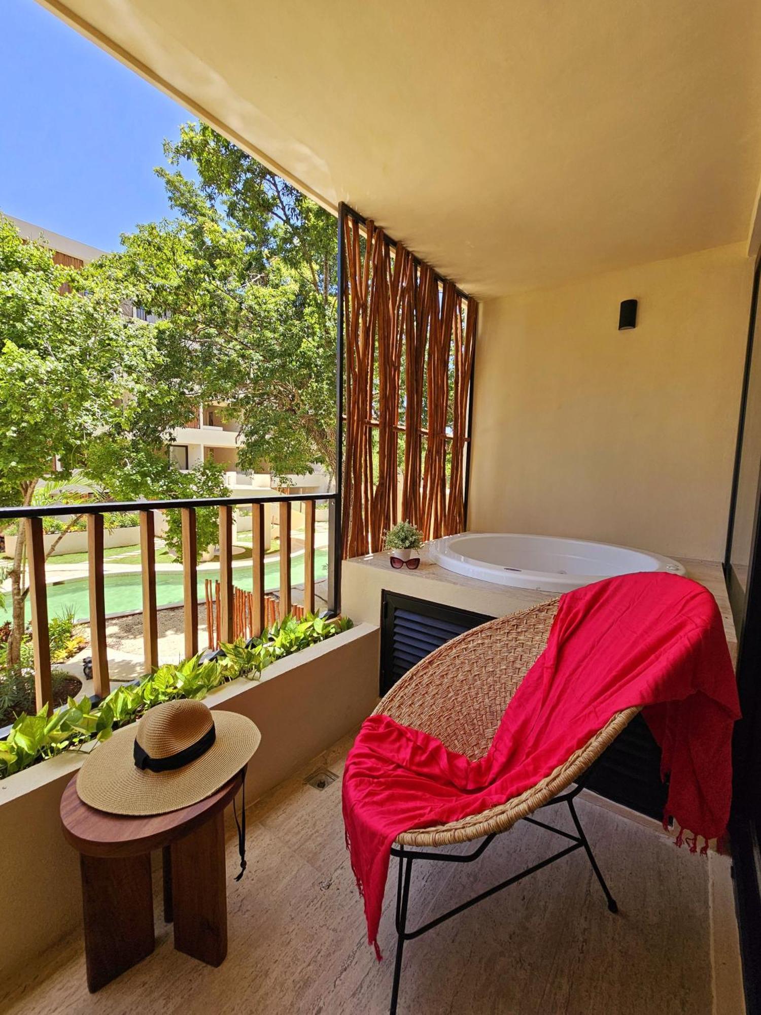 Loch Tulum Condos By Bunik Exterior photo